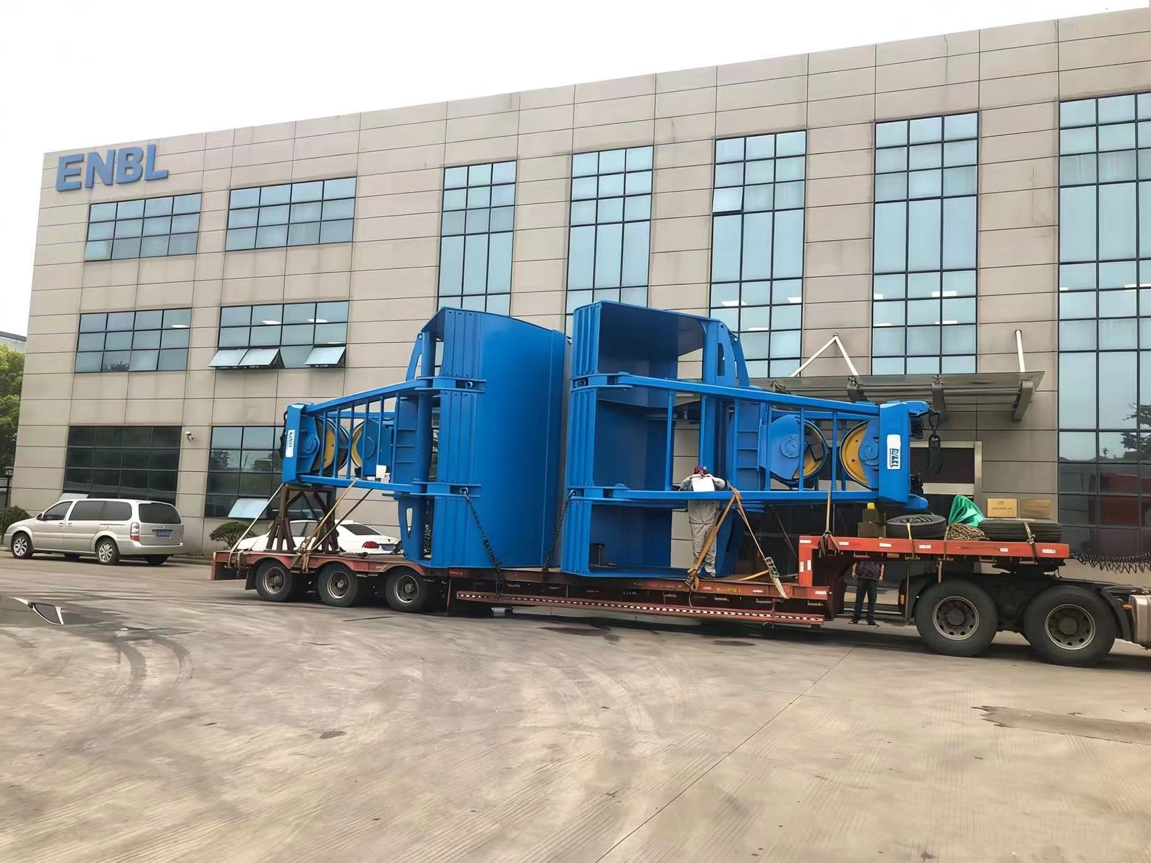 Challenges and Opportunities: The Use of Mechanical Grabs in the Mining Industry